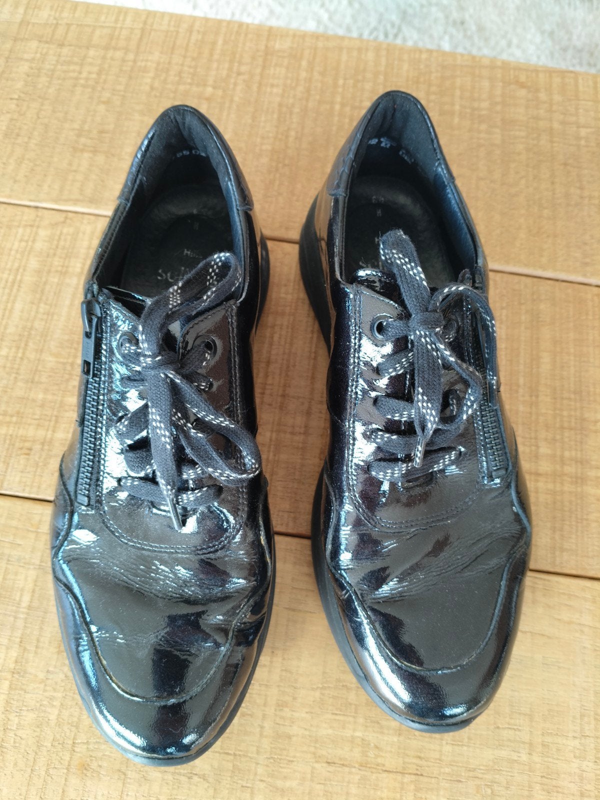 solidus damesschoenen maat 6 1/2 H, Ophalen of Verzenden, Zo goed als nieuw, Sneakers of Gympen