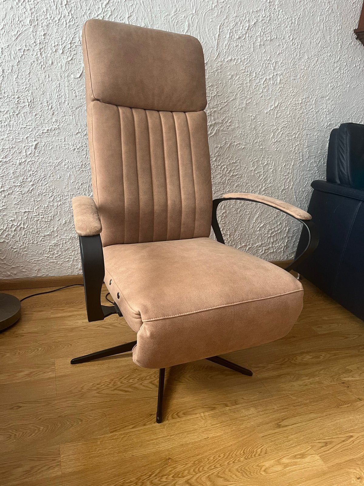 Relaxfauteuil Large Aalden - Sta-op, Ophalen, Zo goed als nieuw, Stof, 75 tot 100 cm