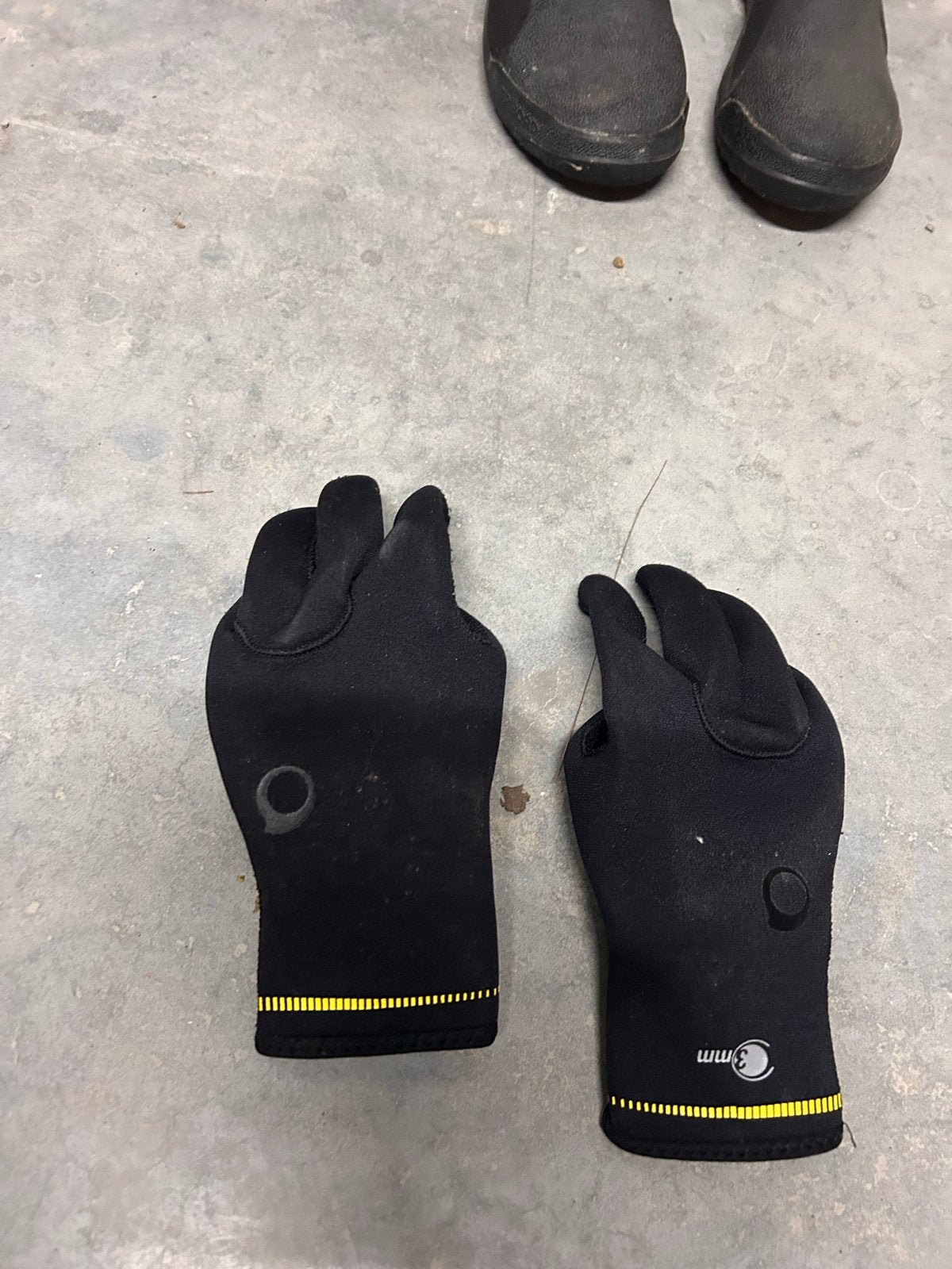3mm Neopreen Handschoenen voor Watersport, Ophalen of Verzenden, Gebruikt, Dame of Heer, Overige typen