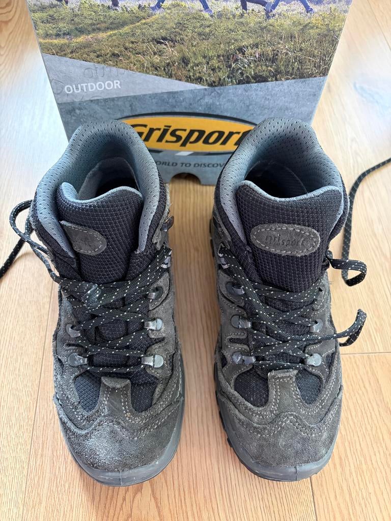 Bergschoenen Grisport maat 33 incl 2x merinowol sokken, Sport en Fitness, Bergsport en Wandelen, Zo goed als nieuw, Schoenen, Ophalen of Verzenden