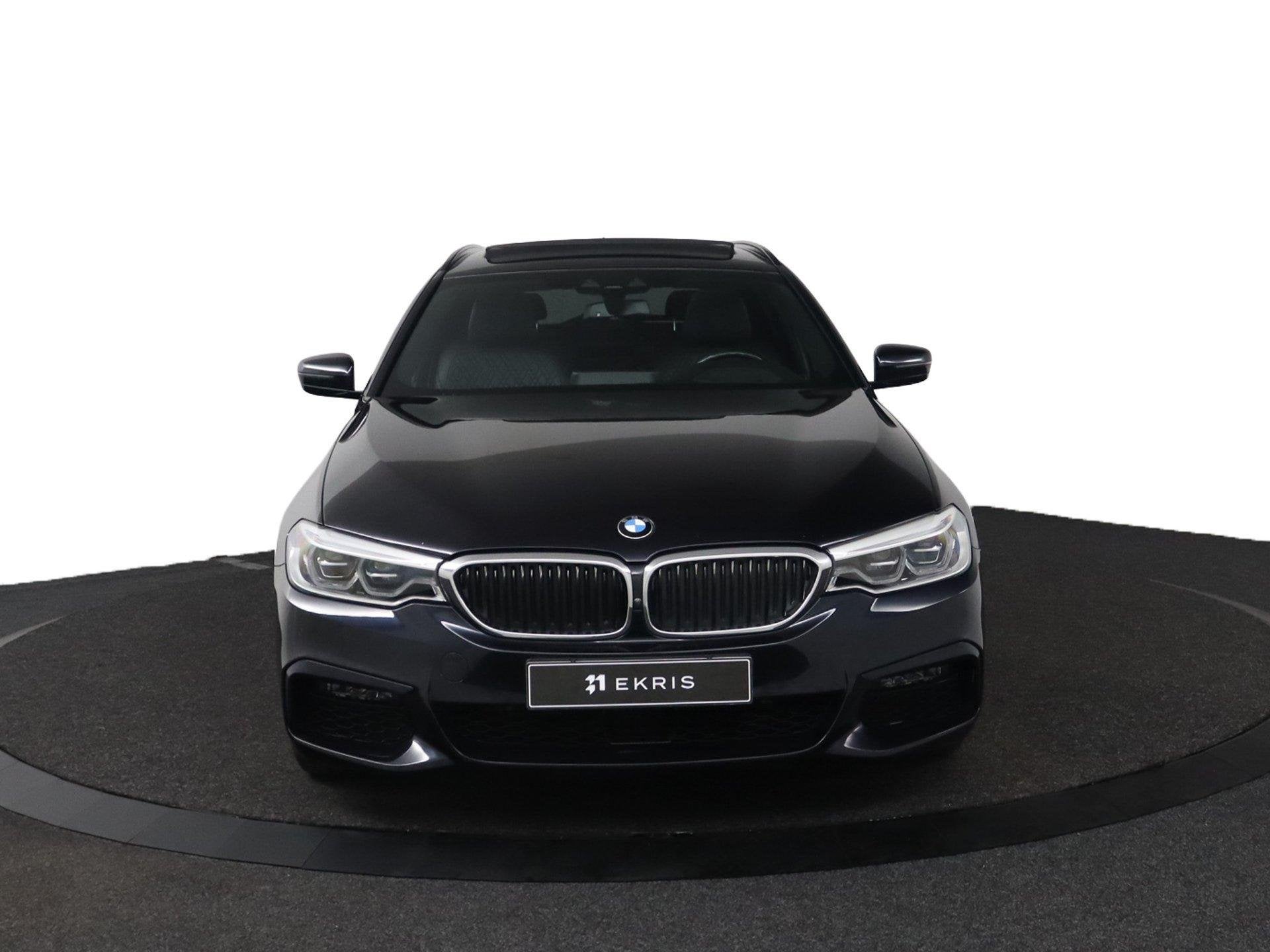BMW 5-serie Touring 530i High Executive Edition Trekhaak | P, Auto's, Gebruikt, 4 cilinders, Zwart, Origineel Nederlands
