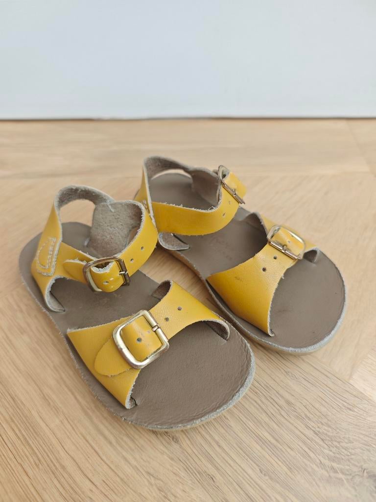 Salt Water Sandals geel maat 7, Jongetje of Meisje, Salt Water Sandals, Ophalen of Verzenden, Gebruikt