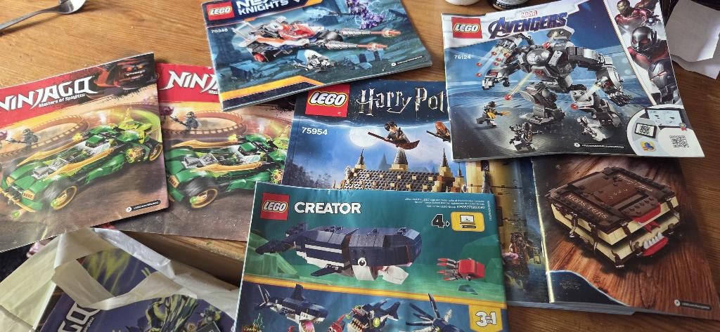 Boodschappen tas vol Lego bouw instructies ruim 10 kilo, Gebruikt, Overige thema's, Lego, Overige typen