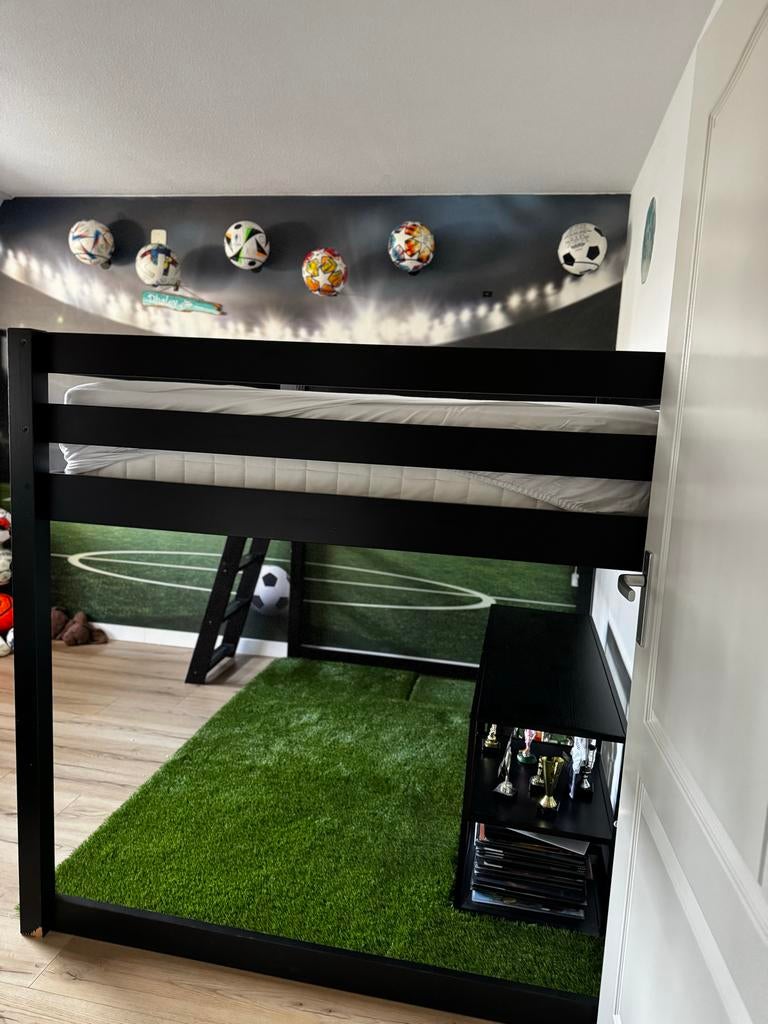 Zwart hoogslaper bed - snel ophalen!, Huis en Inrichting, Slaapkamer | Stapelbedden en Hoogslapers, Ophalen, Gebruikt, Hoogslaper