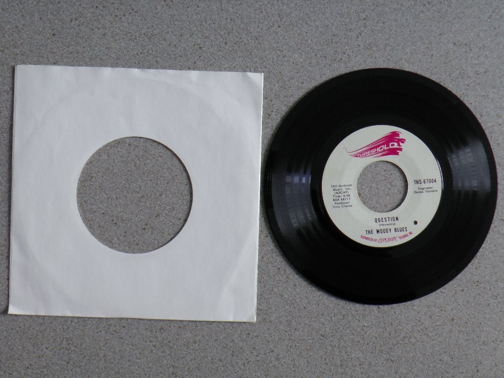Moody Blues - Question VINYL SINGLE, Ophalen of Verzenden, Gebruikt, 7 inch, Pop