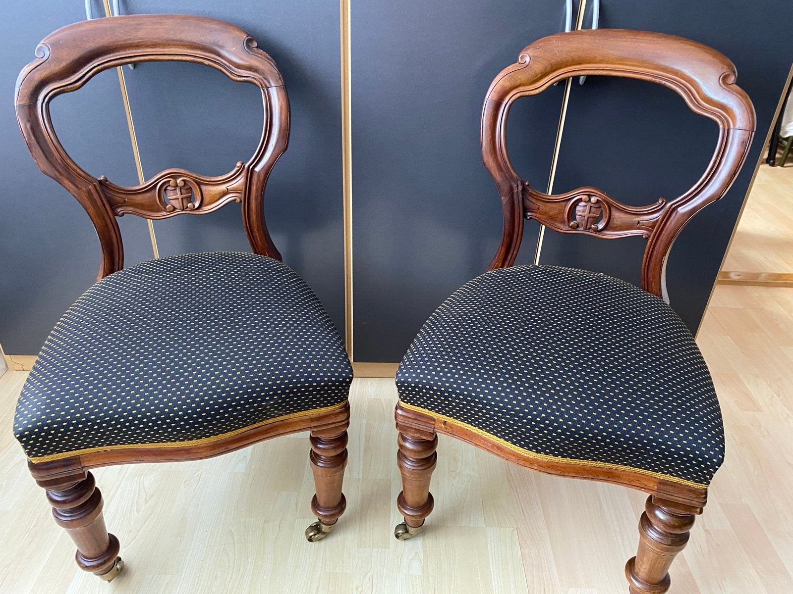 Mooie mahoniehouten eetkamerstoelen, Ophalen