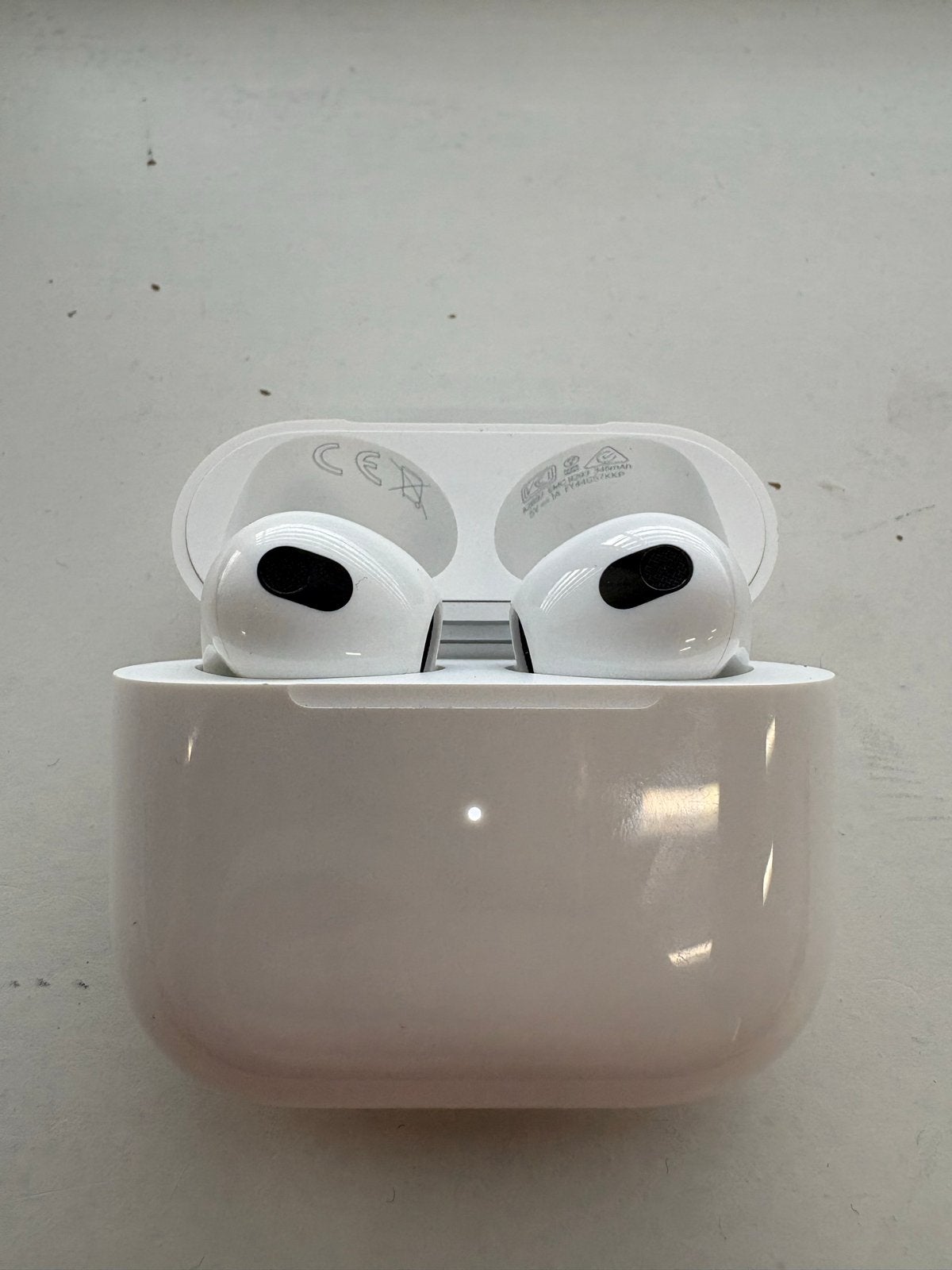 Apple Airpods 3 met Lightning oplaadcase, In-ear, Bluetooth, Ophalen of Verzenden, Zo goed als nieuw