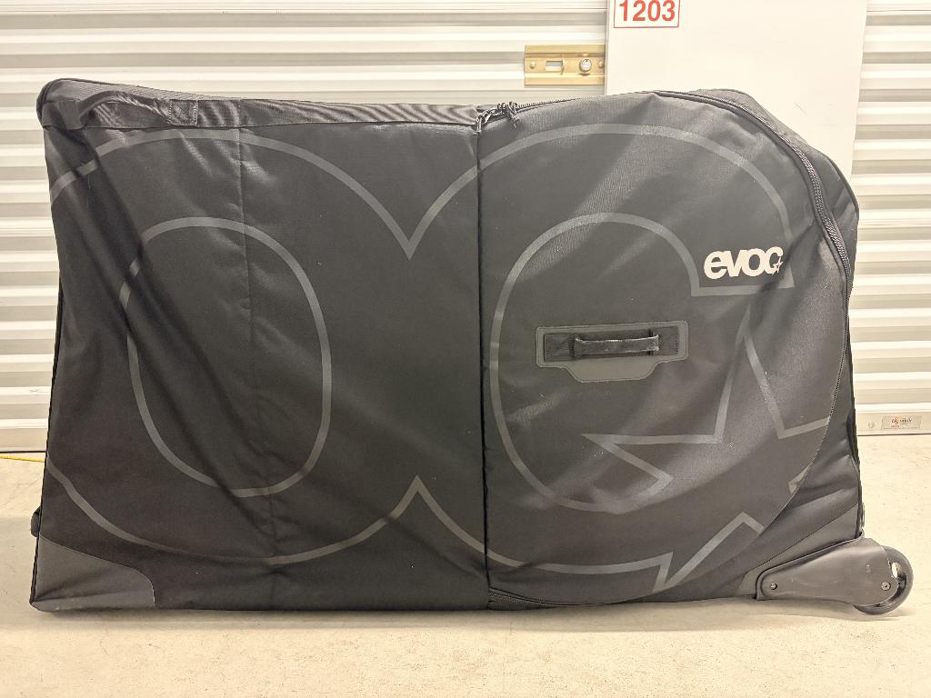 EVOC Bike Travel Bag – fietskoffer zwart – zo goed als nieuw, Fietsen en Brommers, Fietsaccessoires | Fietstassen, Ophalen, Zo goed als nieuw