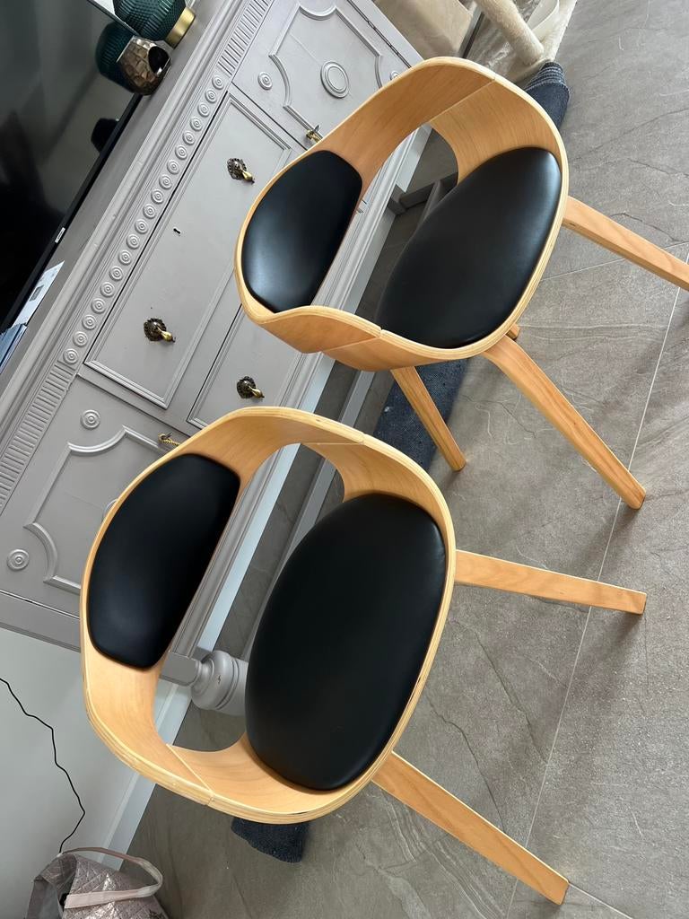 Kare Design stoelen 2 stuks, Ophalen, Zo goed als nieuw