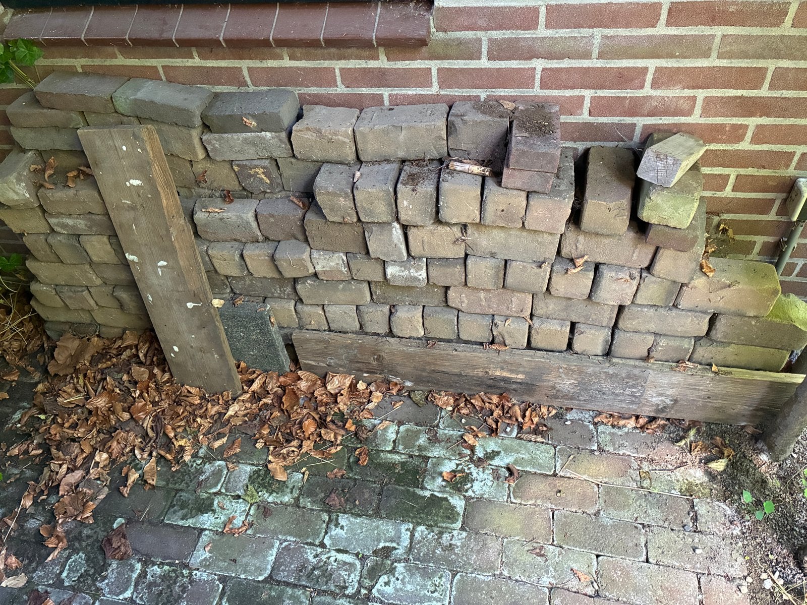 Gebruikte oude straatklinkers (>120 stuks), Tuin en Terras, Tegels en Klinkers, Ophalen, Gebruikt, Beton, Klinkers
