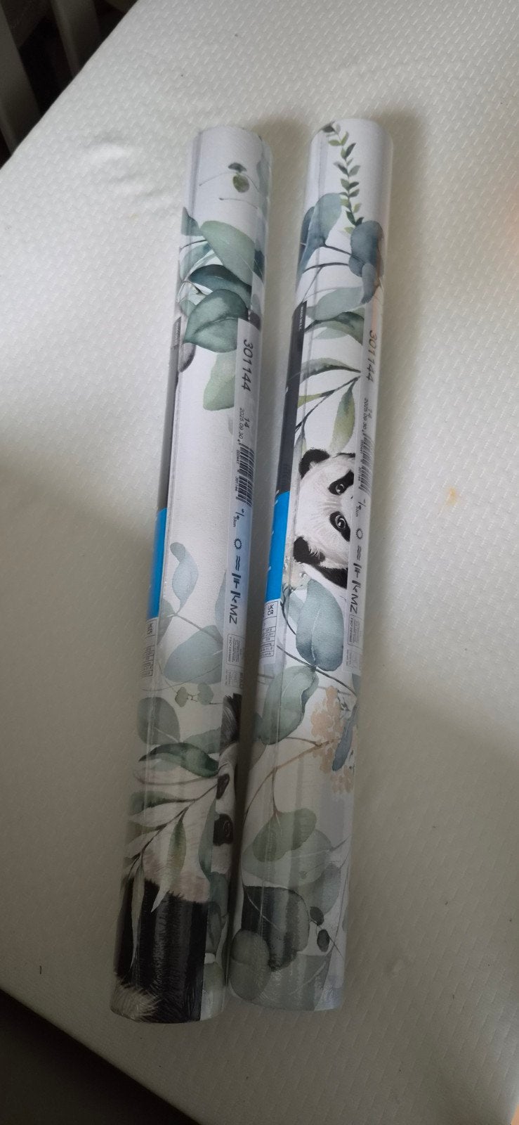 2 rollen behang nieuw en 1 aangebroken rol, Overige merken, Wit, Ophalen of Verzenden, Vliesbehang