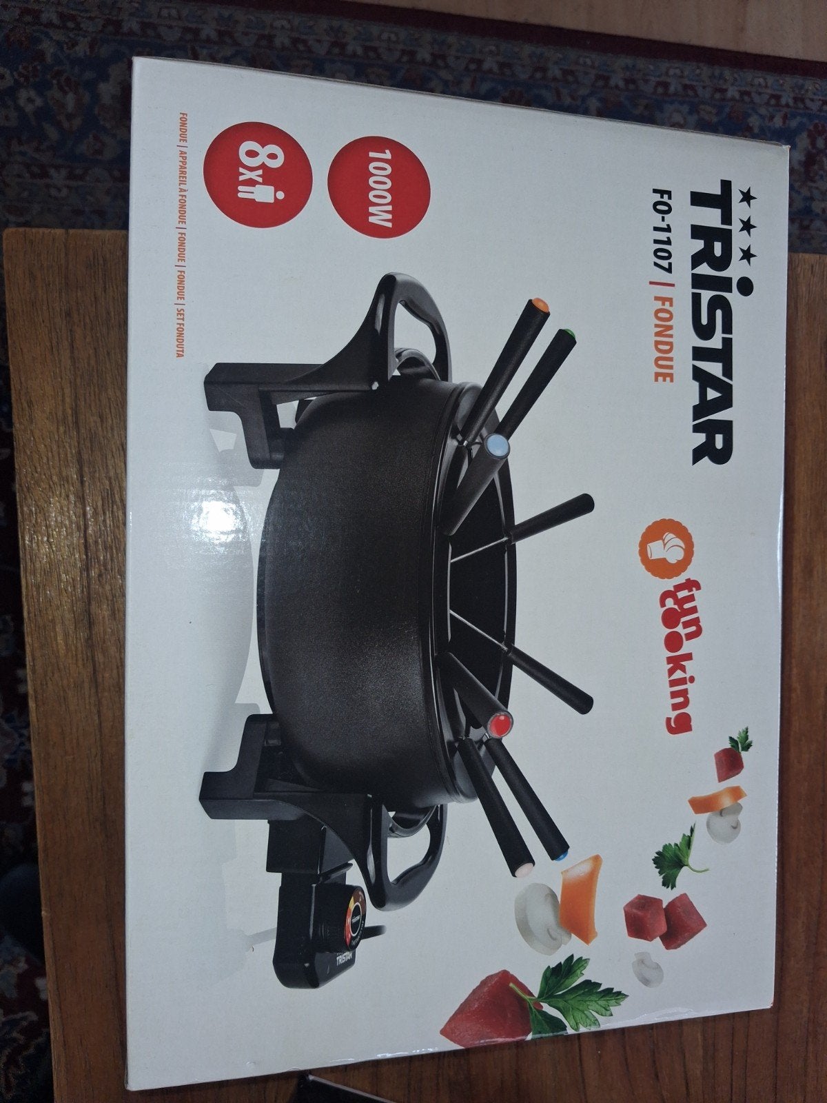 Tristar FO-1107 Fondue - 1000W, 8 personen, Ophalen of Verzenden, Nieuw, Elektrisch, Fondueset