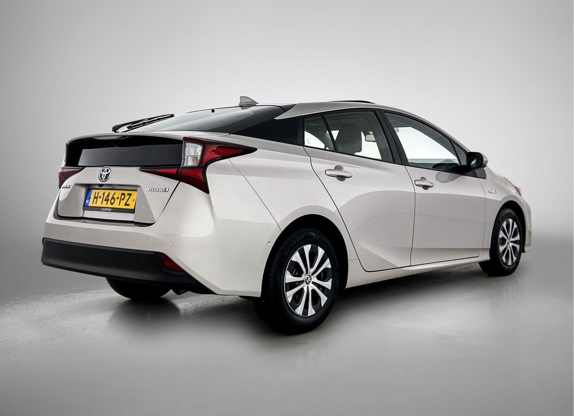 Toyota Prius 1.8 Executive | Schuif/kantel dak | JBL | Head-, Auto's, 122 pk, Bedrijf, Hybride Elektrisch/Benzine, 1798 cc