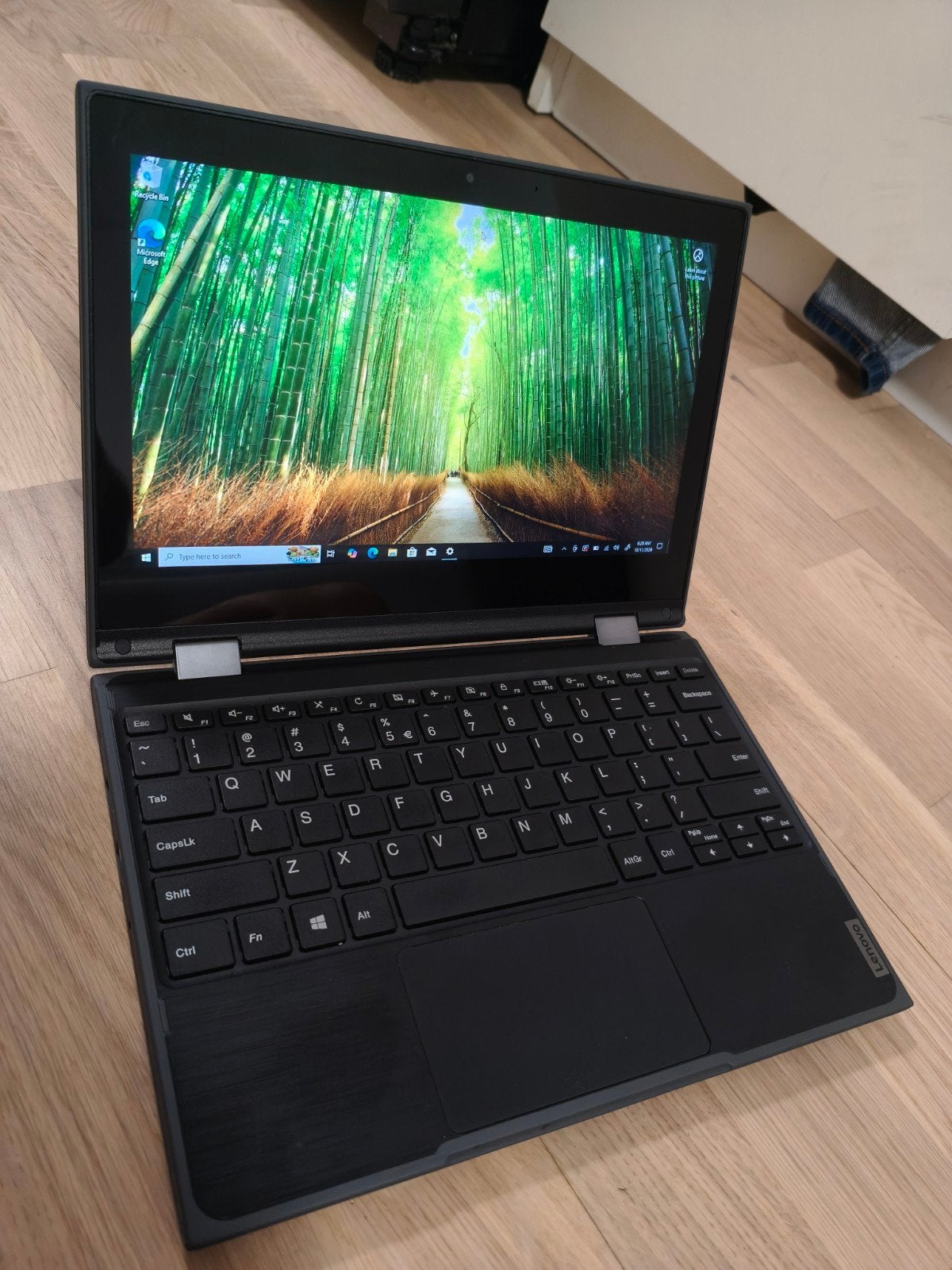 Lenovo Laptop met Touchscreen - Ideaal, Computers en Software, Gebruikt, Minder dan 2 Ghz, Ophalen of Verzenden, SSD