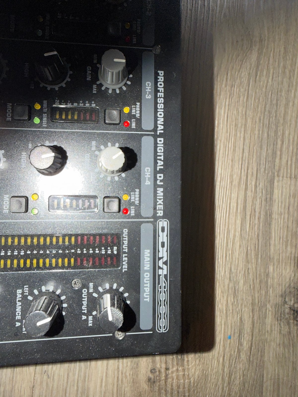 Behringer DDM4000 Professionele Digitale DJ Mixer, Ophalen, Gebruikt, Dj-set, Behringer
