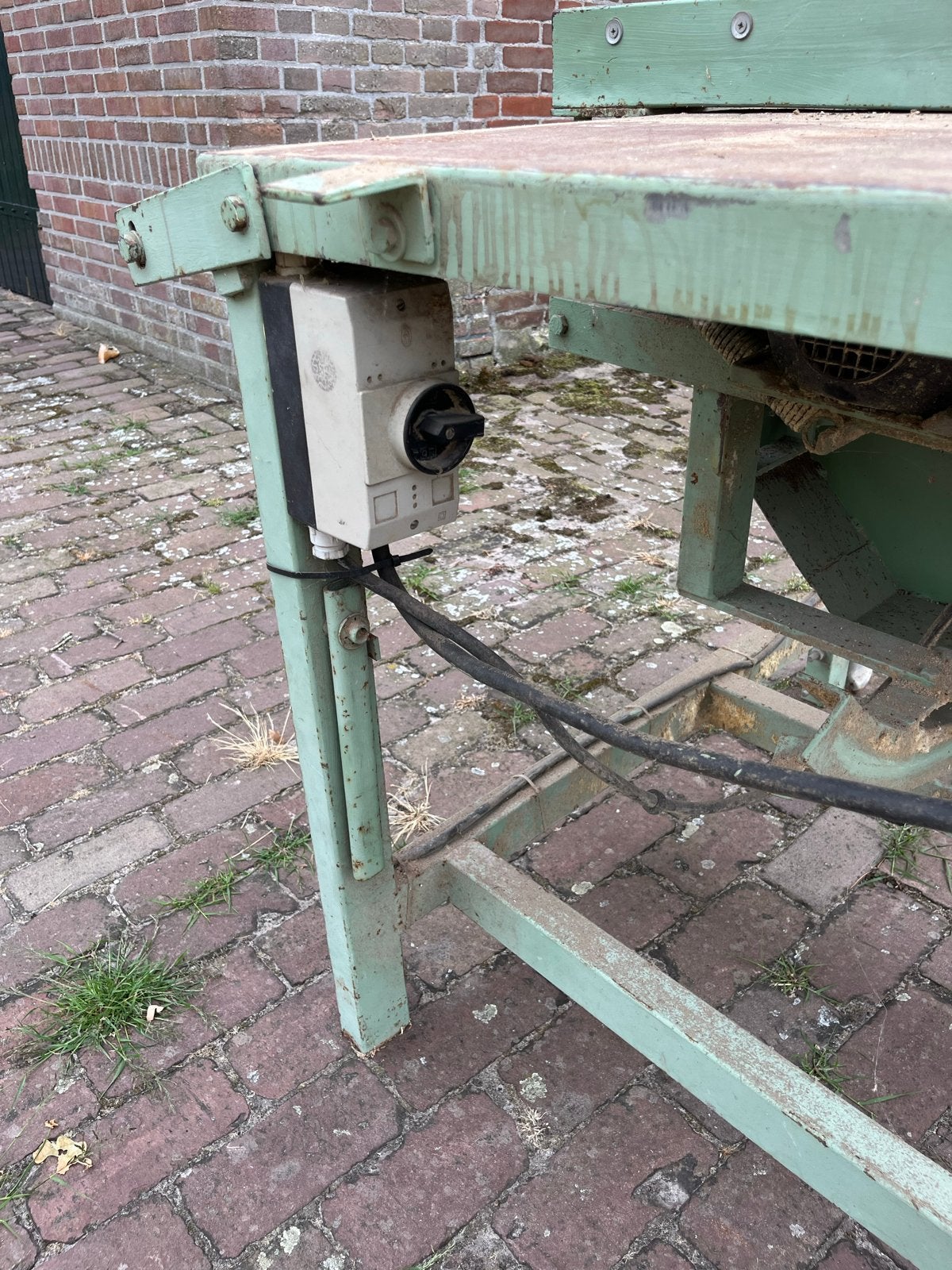 Harwi bouwzaag en Dewalt radiaal afkortzaag, Ophalen, Gebruikt, 70 mm of meer, Afkortzaag