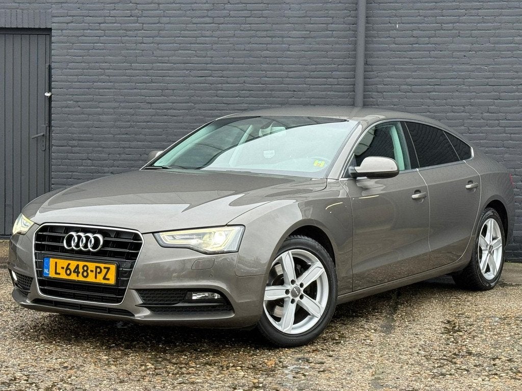 Audi A5 Sportback 1.8 TFSI Business Edition EXPORT | WHITE S, Gebruikt, 4 cilinders, Bruin, 4 stoelen