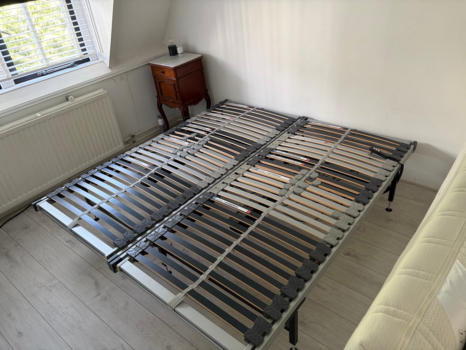 Elektrisch verstelbare lattenbodems (2 stuks) - 180 x 200 cm, Ophalen, Verstelbaar, 90 cm, Tweepersoons