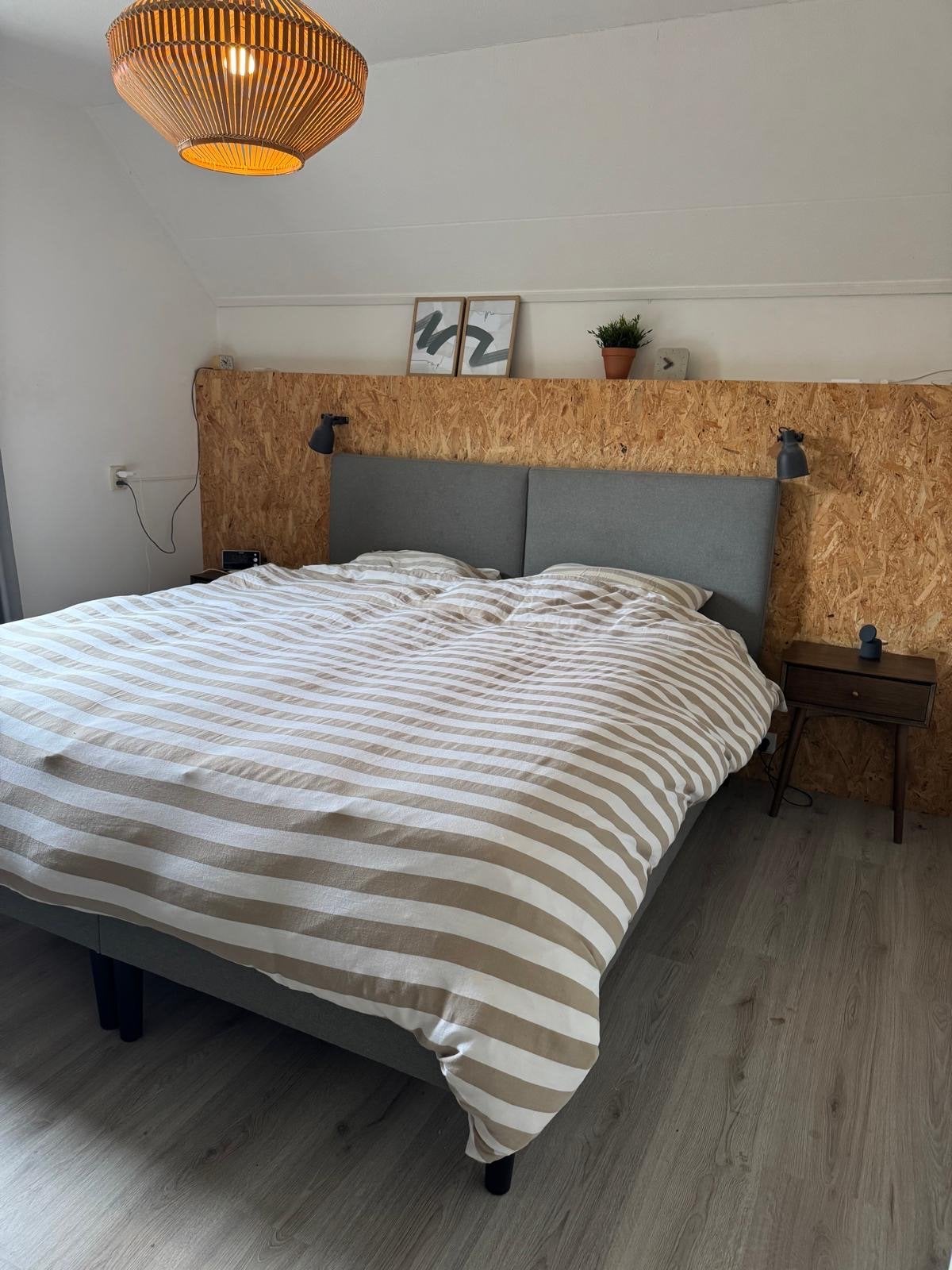 Emma Original bed 180x210 met O2 matras en toplaag, 210 cm, Tweepersoons, Ophalen of Verzenden, Zo goed als nieuw