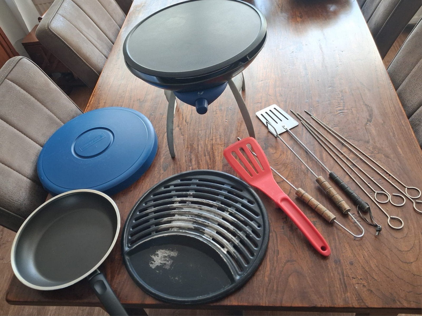 complete gasbarbecue( camping gaz) zie beschrijving, Ophalen