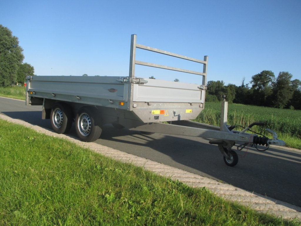 Zeer nette plateau aanhanger 2000 kg, Ophalen, Zo goed als nieuw