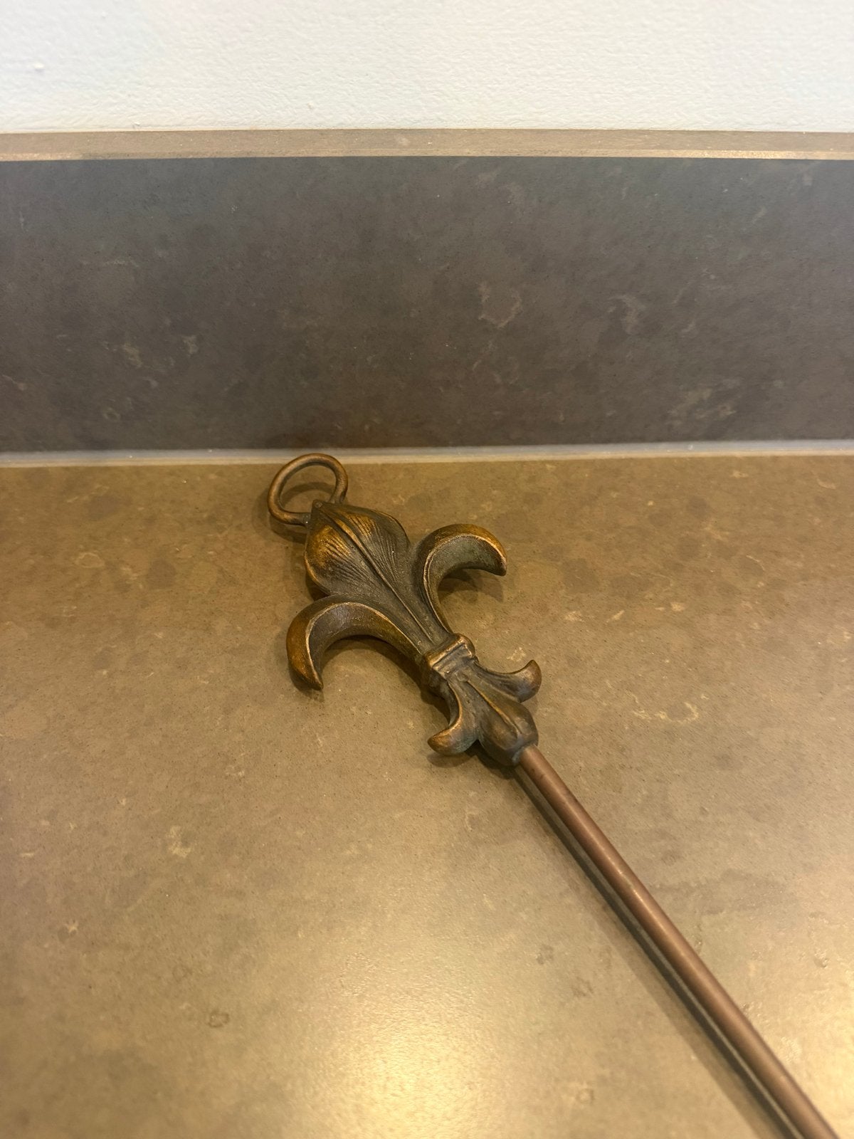 Schoenlepel 52cm met Fleur de Lis handvat, Ophalen of Verzenden, Gebruikt