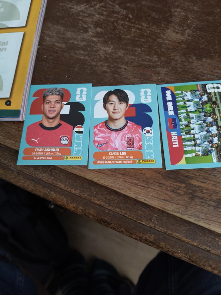 Panini wk 2026, Ophalen of Verzenden, Meerdere stickers