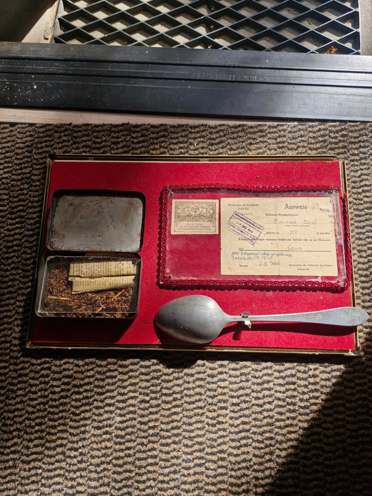 WWII Sovjet krijgsgevangenen documenten en lepel, Ophalen of Verzenden, Overige soorten, Overige gebieden, Overige typen