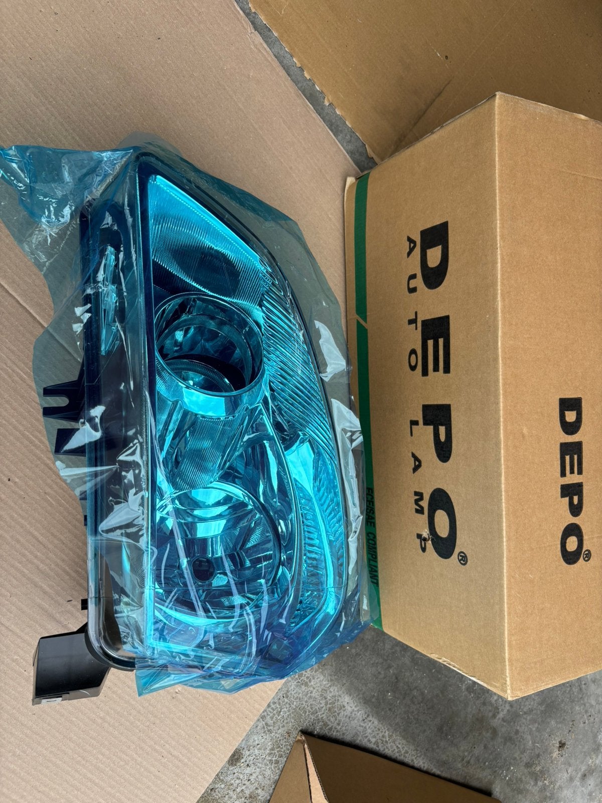 Koplamp Nissan Qashqai Links 6045881 nieuw in doos., Ophalen, Nieuw, Nissan