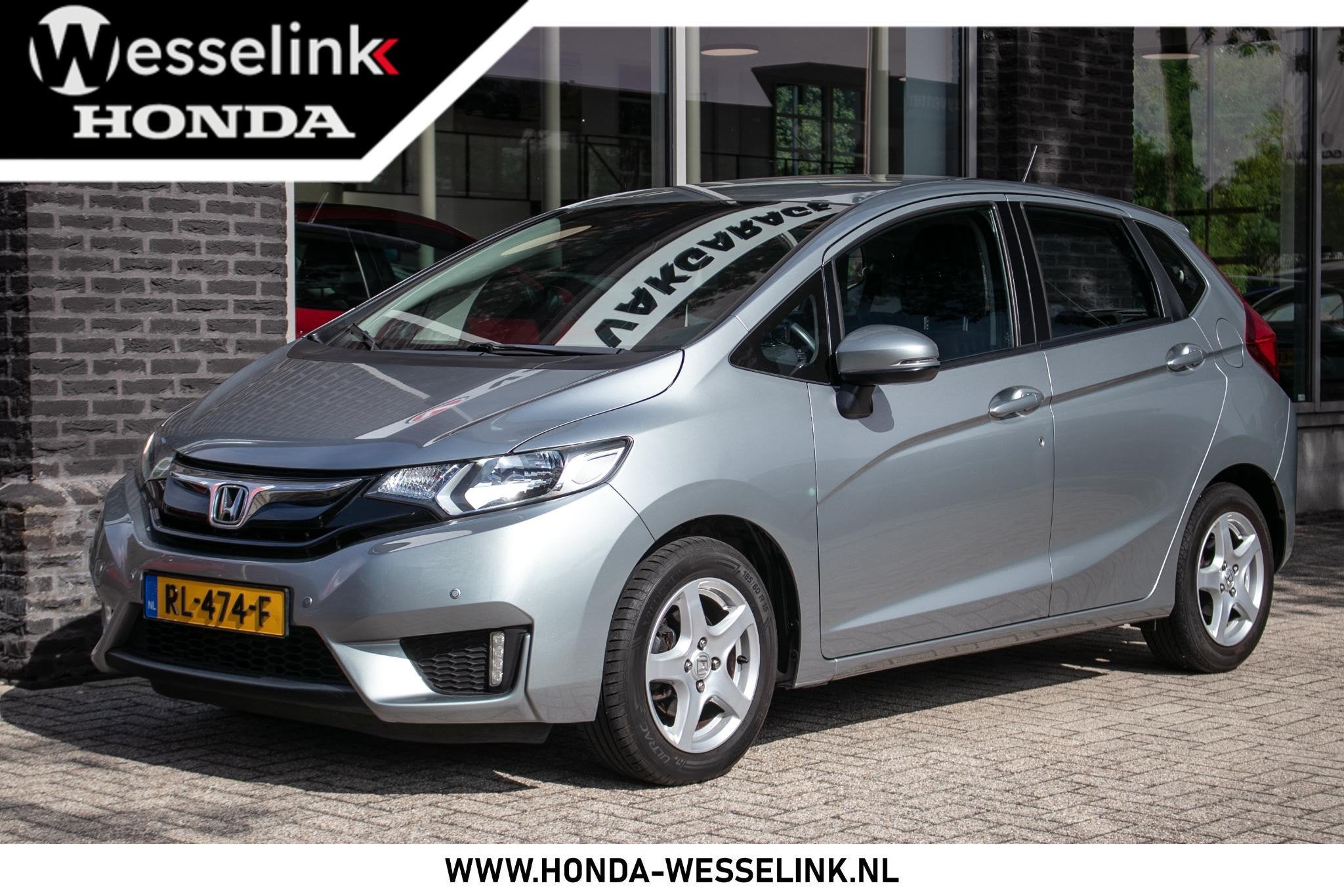 Honda Jazz 1.3 i-VTEC Trend | Navigatie | Parkeersensoren |, Auto's, Voorwielaandrijving, Gebruikt, Euro 6, 4 cilinders