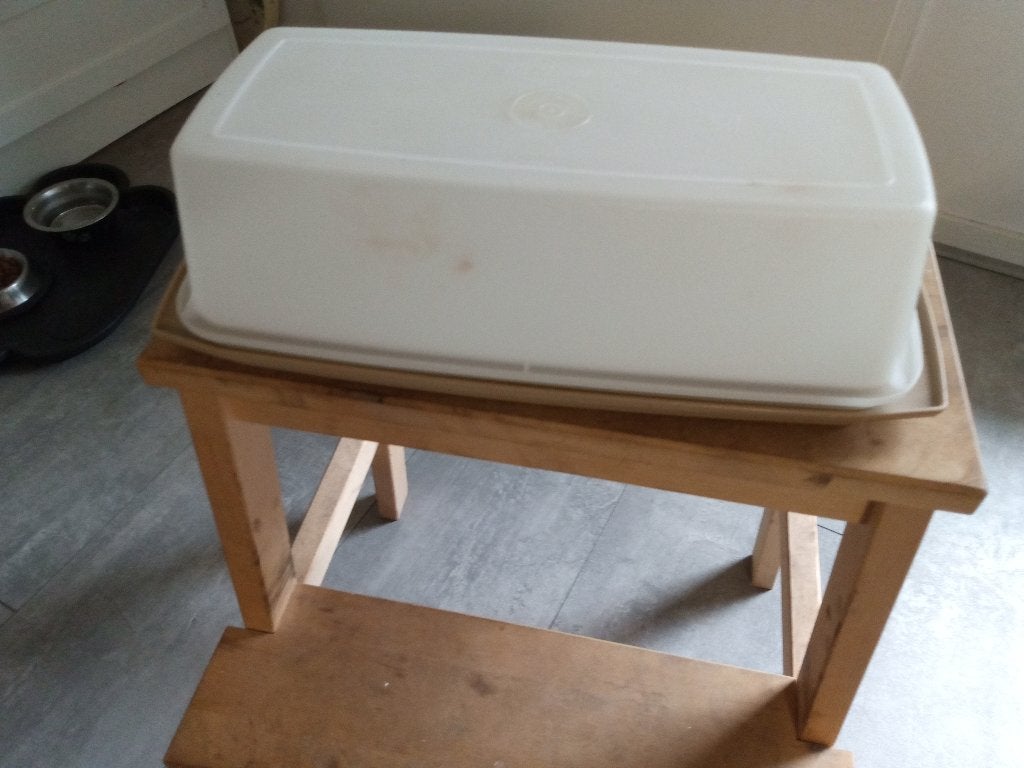cakedoos tupperware, Ophalen of Verzenden, Gebruikt, Overige kleuren, Bewaardoos