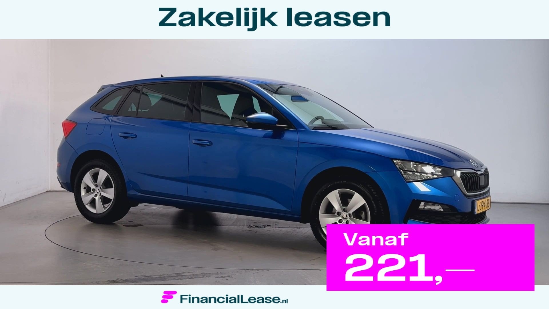 Skoda Scala 1.0 TSI 110pk DSG Sport Business Navigatie Parke, Dealer onderhouden, Gebruikt, Met garantie (alle), Blauw