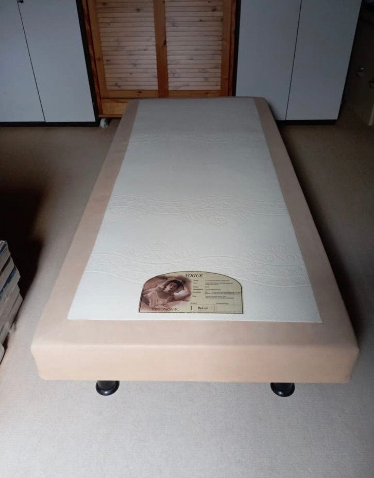 Eenpersoons boxspring, Huis en Inrichting, Slaapkamer | Bedden, Ophalen, 90 cm, Eenpersoons, Stof