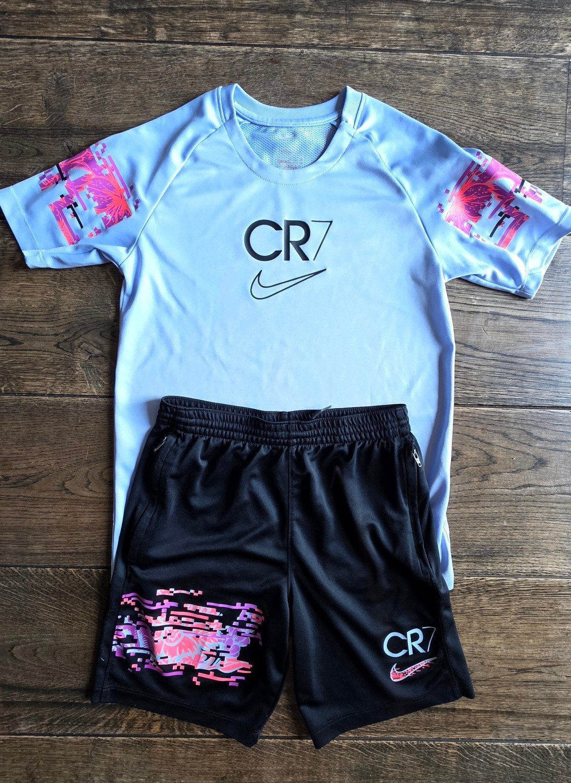 Origineel Nike CR7 Trainingsset - Maat 140/146, Jongen of Meisje, Sport- of Zwemkleding, Ophalen of Verzenden, Zo goed als nieuw