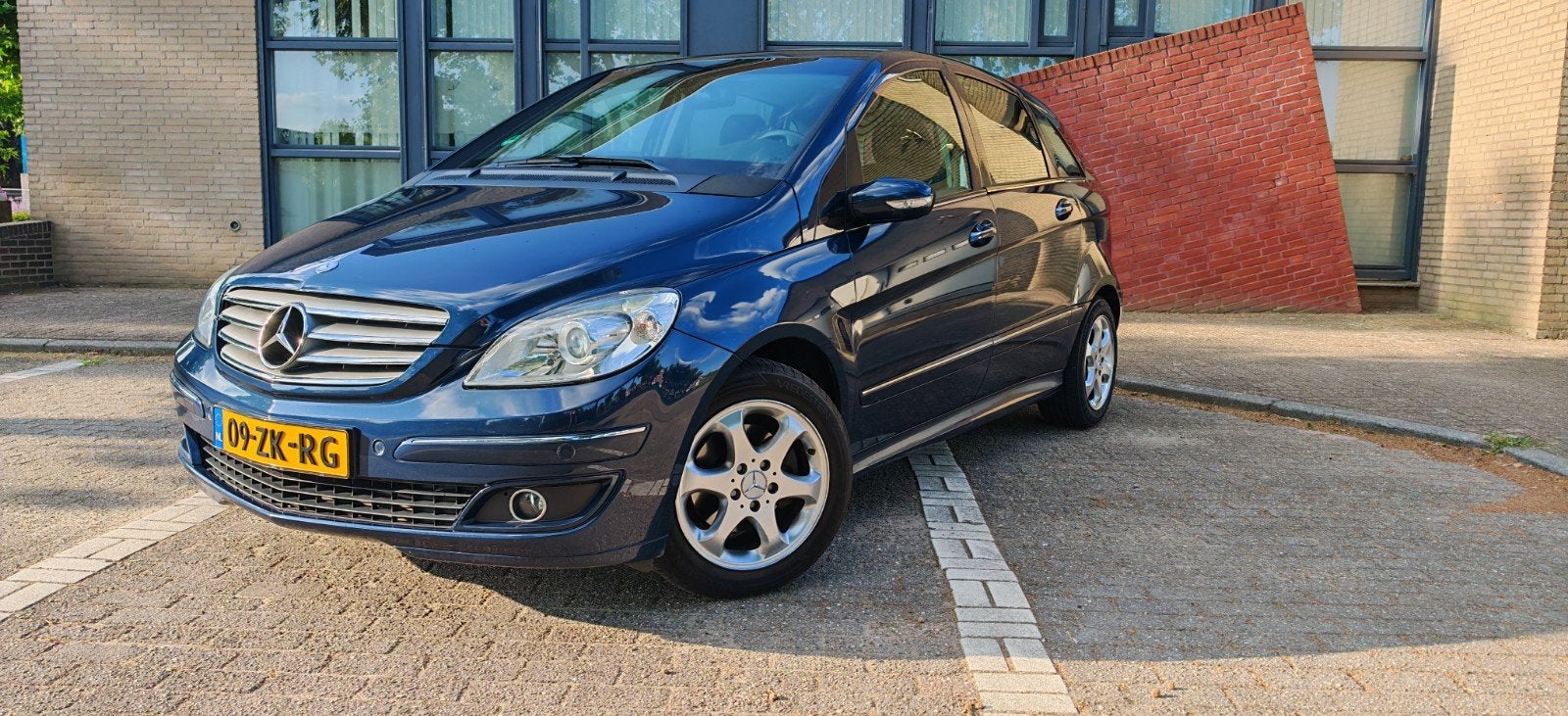 Mercedes-Benz B-Klasse 2.0 B200 5DRS 2008 Blauw, Auto's, Voorwielaandrijving, 4 cilinders, Blauw, Handgeschakeld