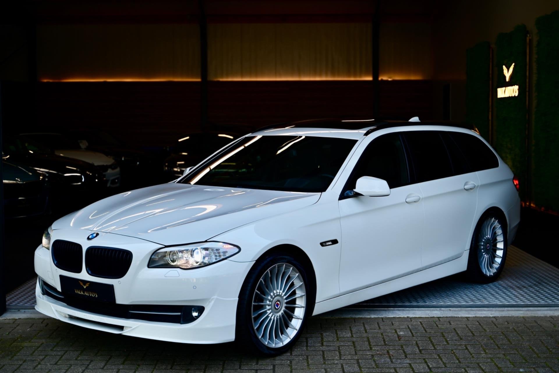 Alpina D5 Touring - Panoramadak - Comfortstoelen - Achteruit, Auto's, Alpina, Automaat, Achterwielaandrijving, Gebruikt, Zwart