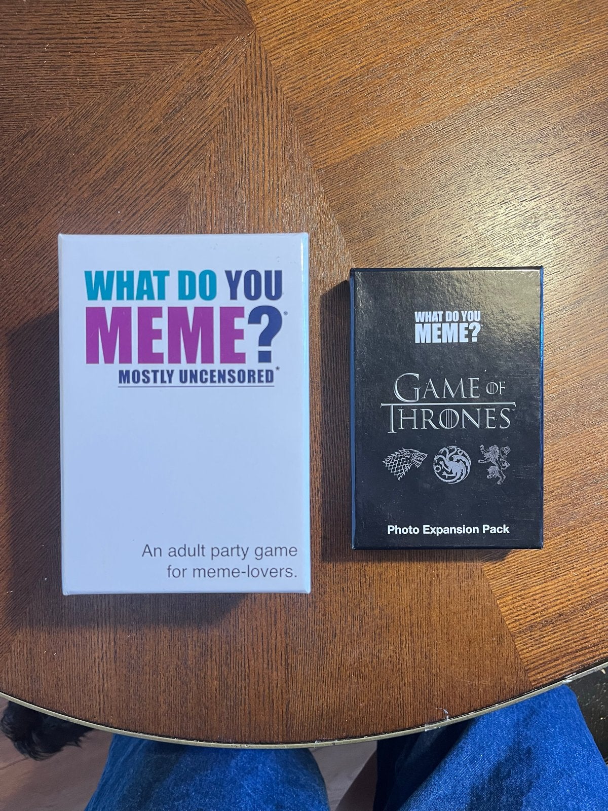 What Do You Meme? Basisspel + Game of Thrones Uitbreiding, Drie of vier spelers, Ophalen of Verzenden, Gebruikt
