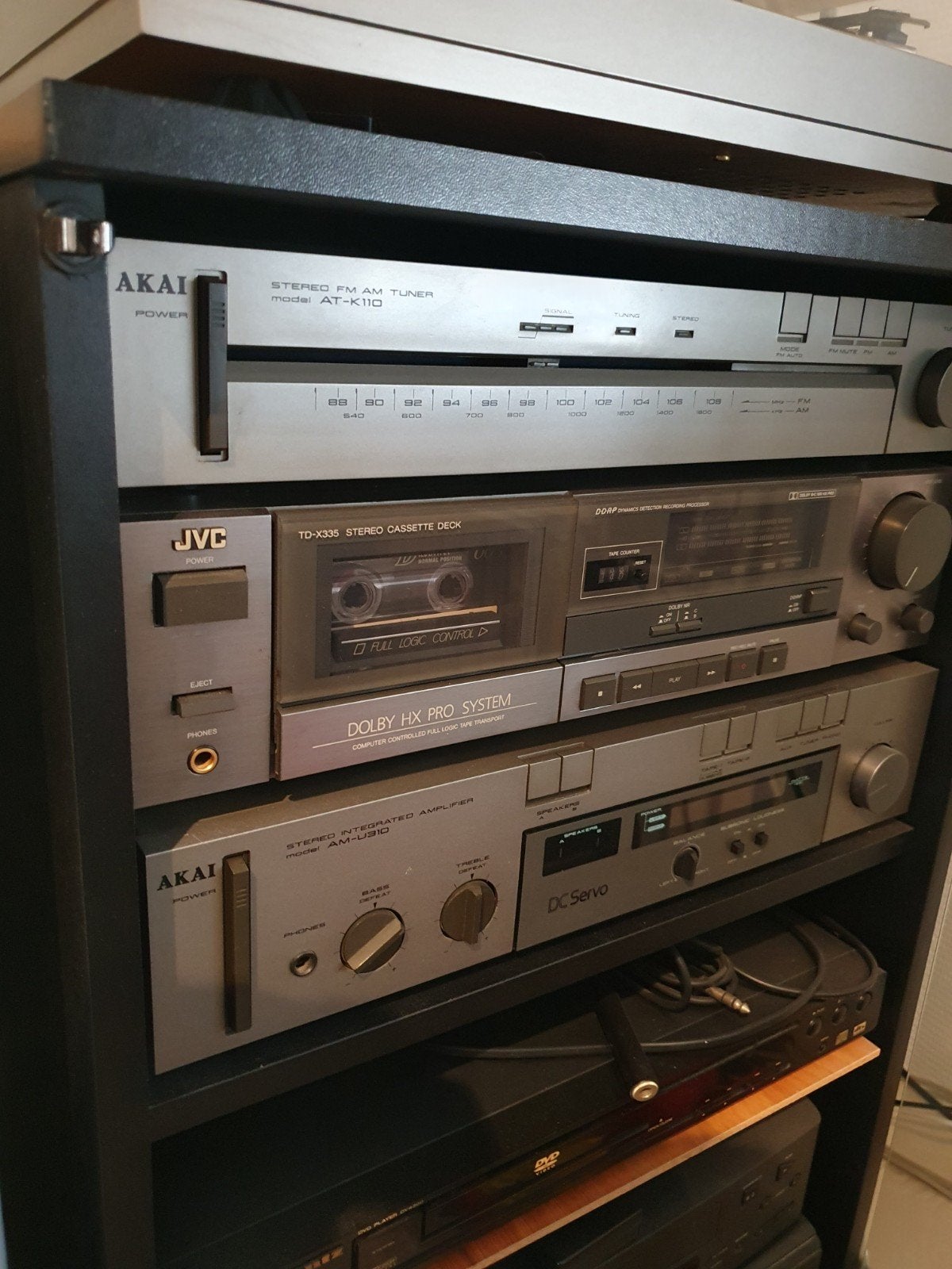 Vintage Akai & JVC Stereo Set met Pickup en Cassettedec