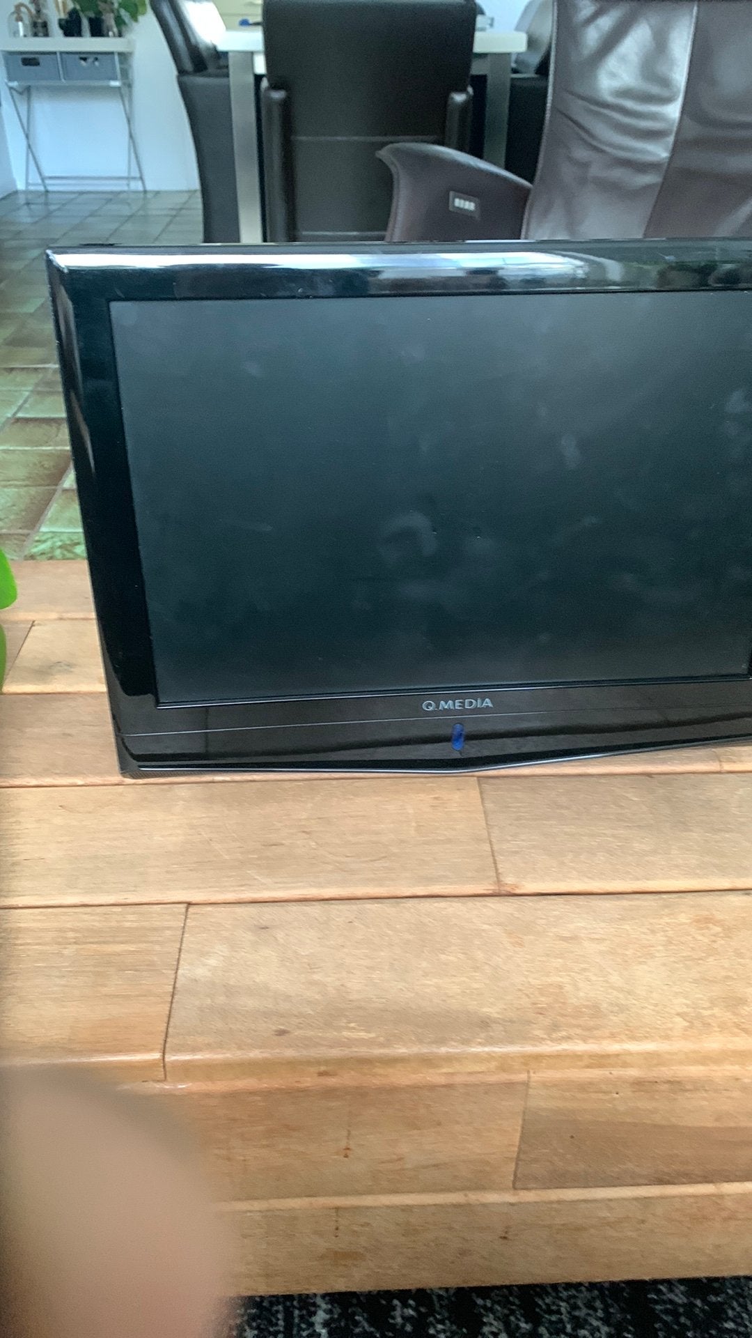 Camper caravan tv 30 euro wand steun draai plateau bieden, Ophalen, Gebruikt