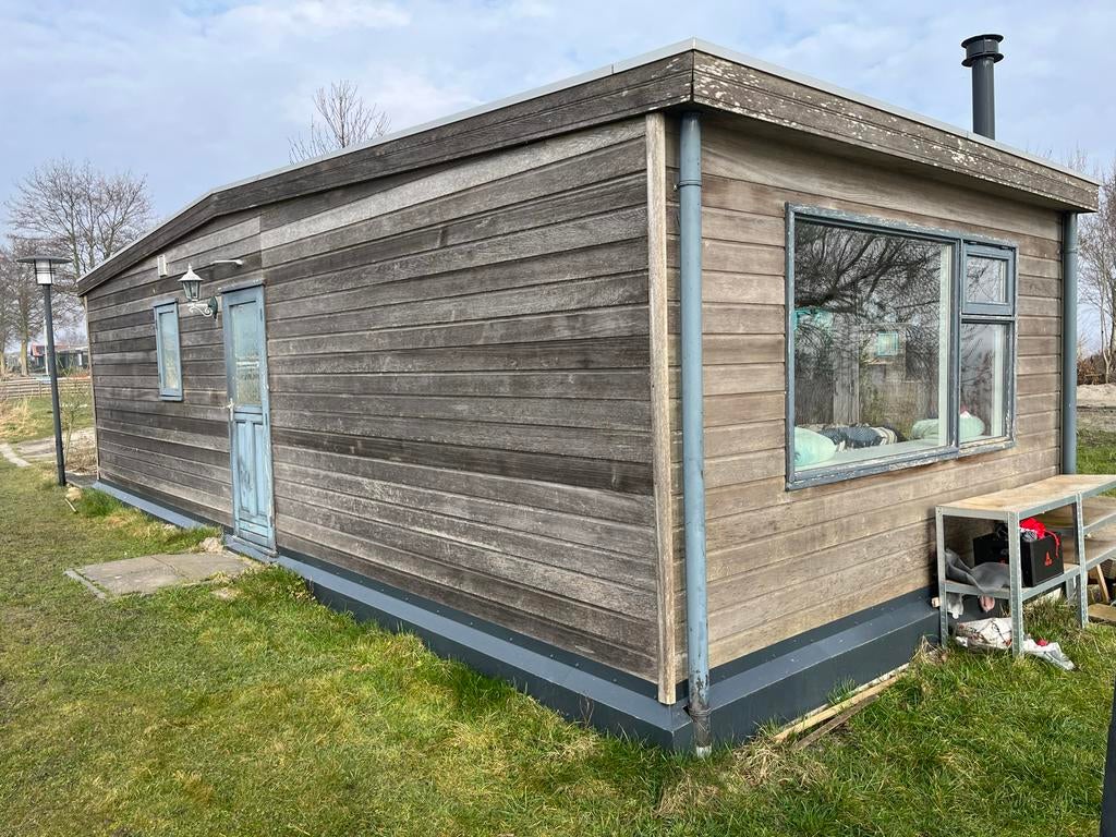 Chalet met zonnepanelen te koop, zonder sta-plaats, Huizen en Kamers, 38 m², Chalet, Friesland, 1 slaapkamers