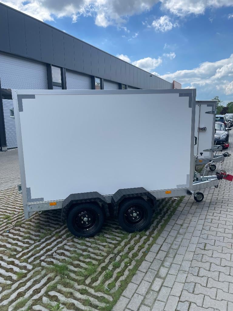 Nieuwe Gesloten aanhangwagen tandemasser 2700kg  258x150x150, Ophalen, Nieuw