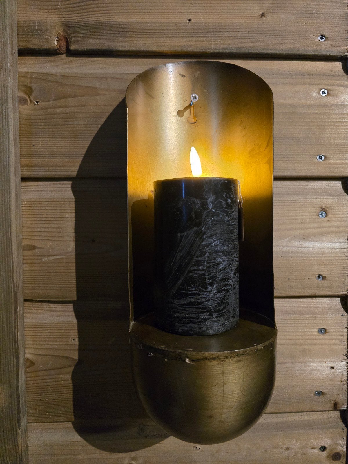 Gouden wandhouder met zwarte LED-kaars - 33 cm, Ophalen of Verzenden, Nieuw, Goud, Metaal