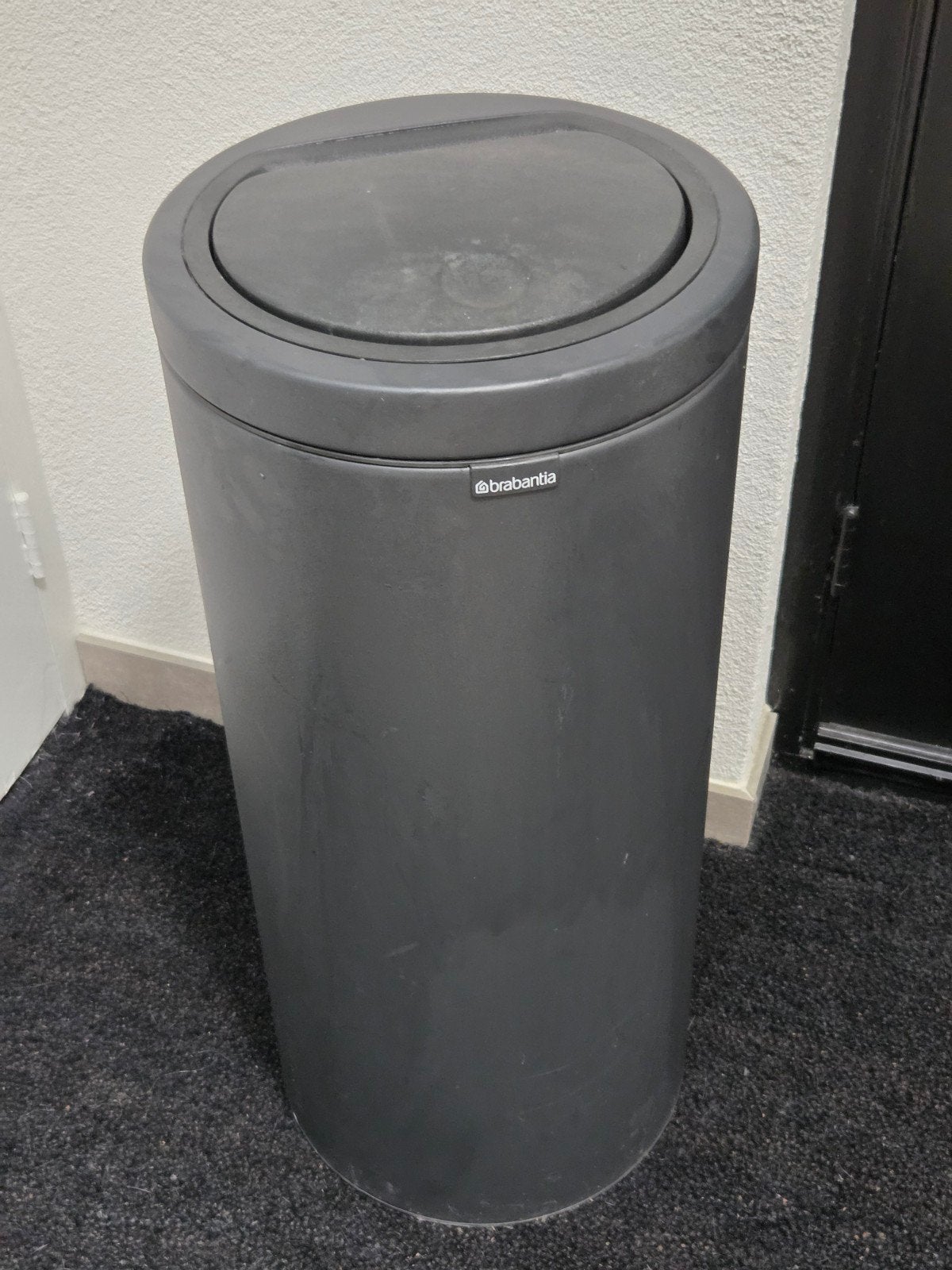 Brabantia Touch Bin Prullenbak - 30 liter, 20 tot 30 liter, Ophalen, Rvs