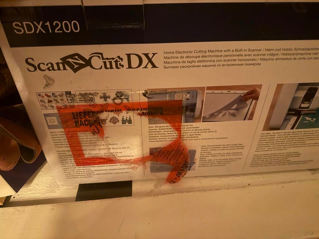 Scan N Cut SDX1200 - Zo goed als nieuw met extra's, Ophalen of Verzenden, Zo goed als nieuw, Gereedschap of Toebehoren