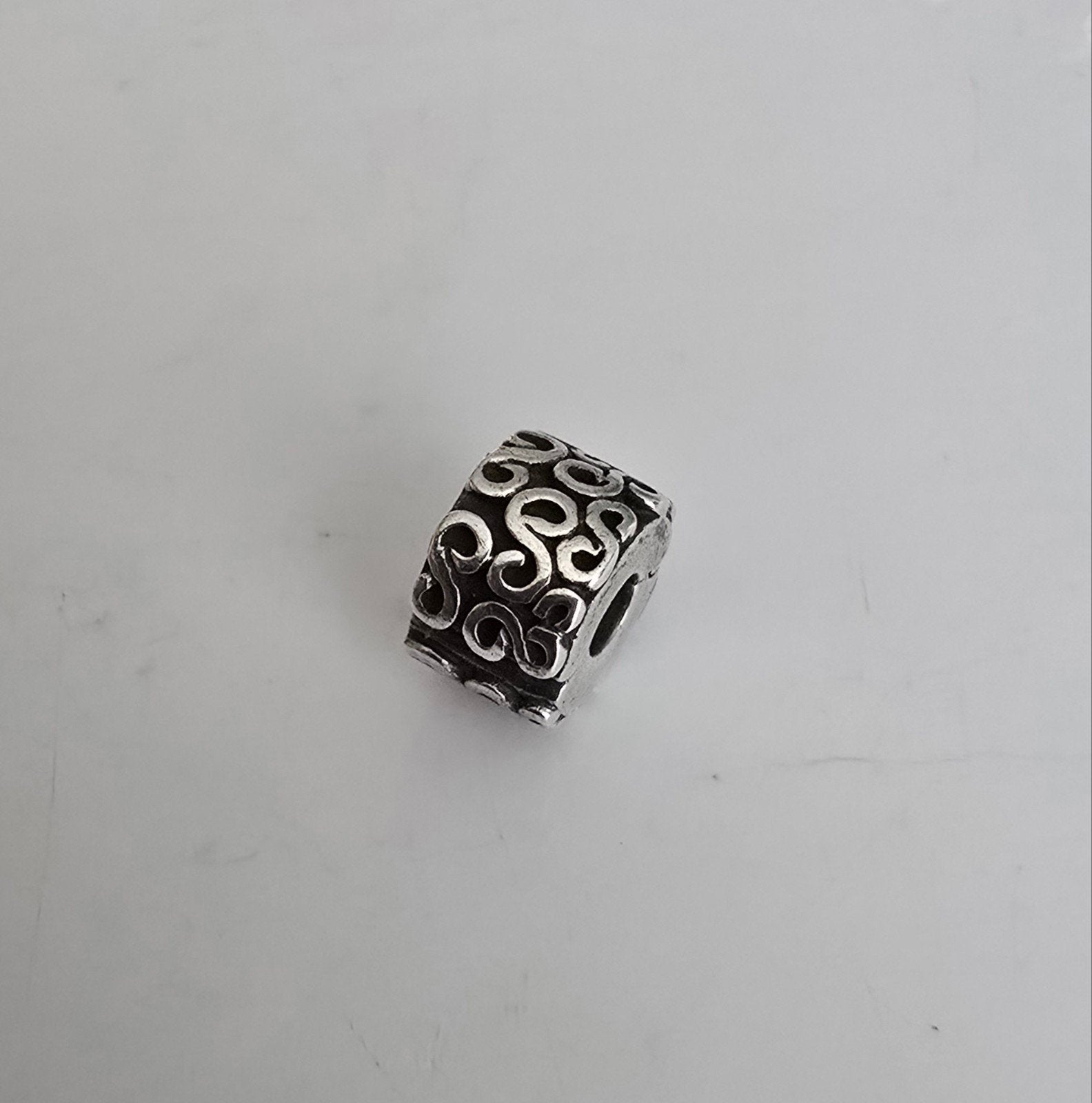 Prachtige originele zilveren Pandora bedel/clip/stopper, Ophalen of Verzenden, Zo goed als nieuw, Zilver, Pandora