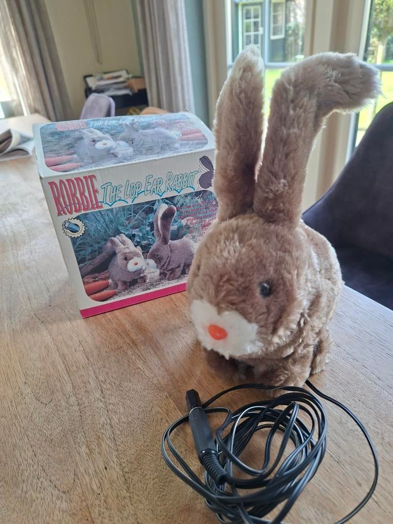Robbie the Lop Ear Rabbit - Vintage Speelgoed Konijn, Ophalen of Verzenden