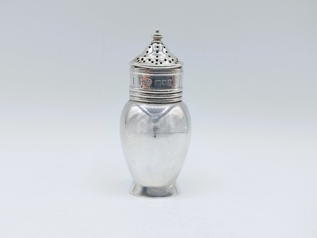 Zilveren strooibus, W.M.J.S. Barnard, Londen, 1908, Verzenden, Zilver