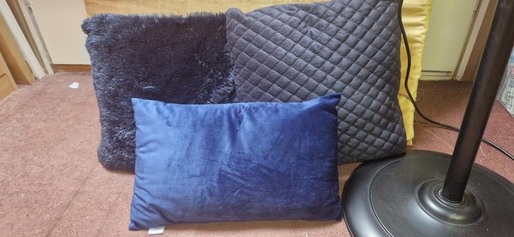 Drie blauw sier kussens, Ophalen, Nieuw, Blauw