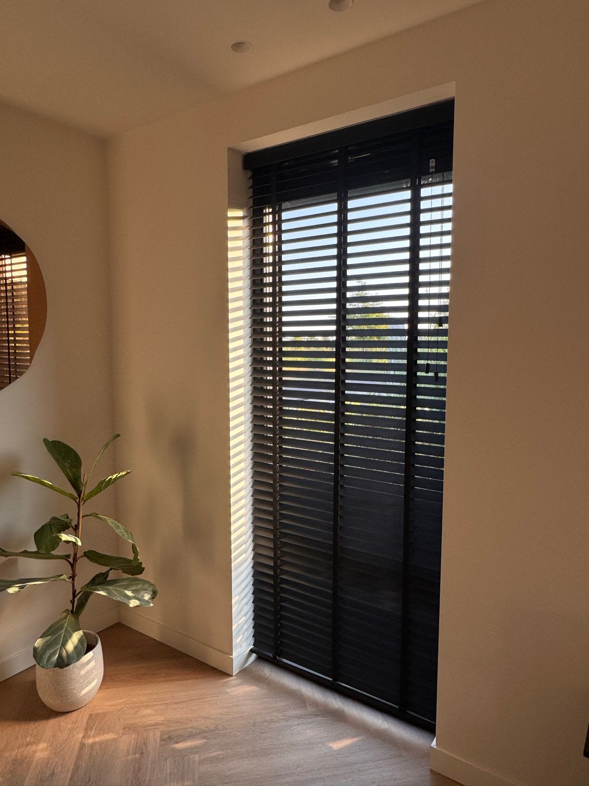 6 zwarte jaloezieën van Kwantum - Nieuw in verpakking, Ophalen, Kwantum, Zwart, Lamellen