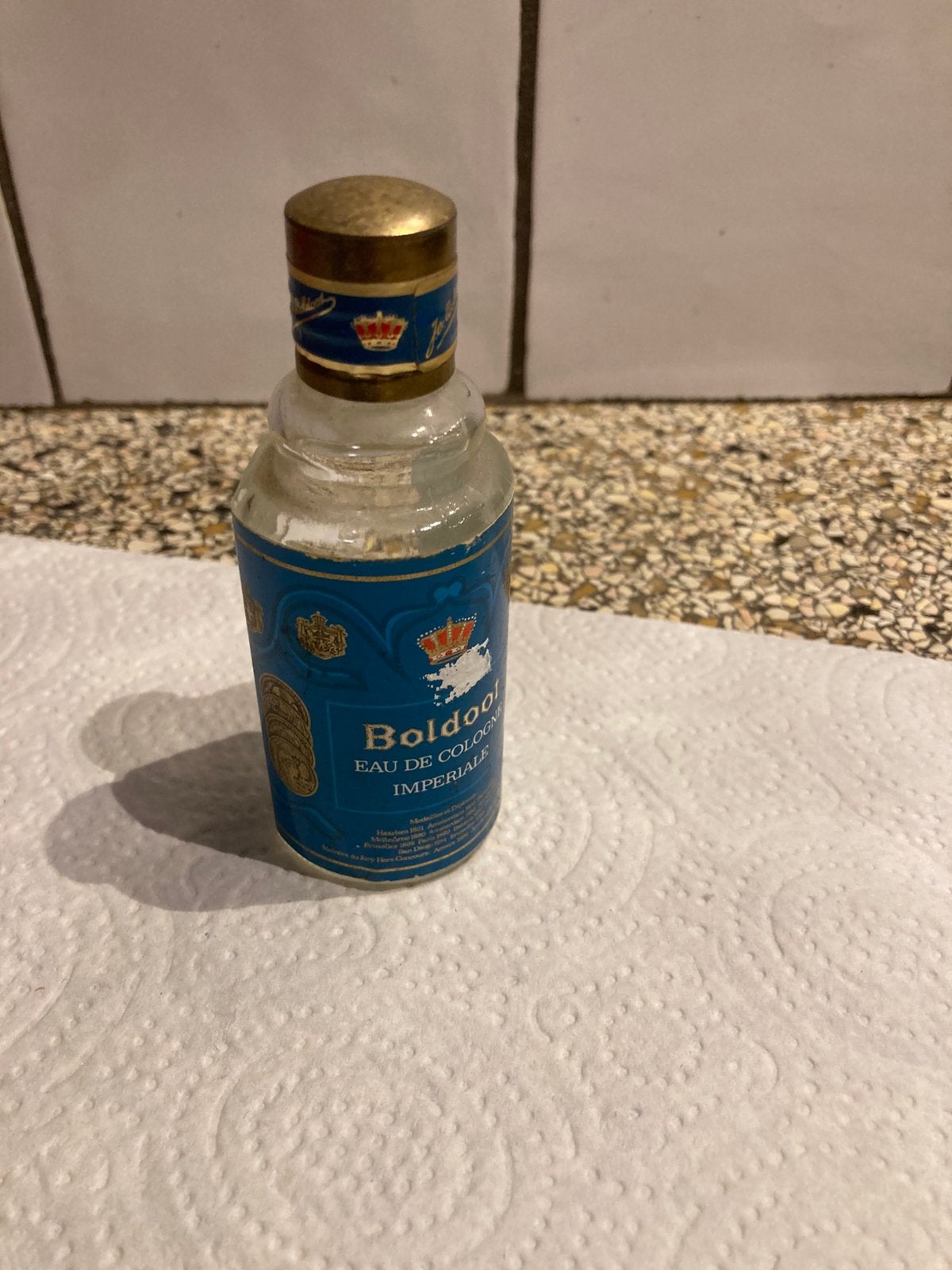 Eau de cologne, Ophalen of Verzenden, Zo goed als nieuw, Parfumfles